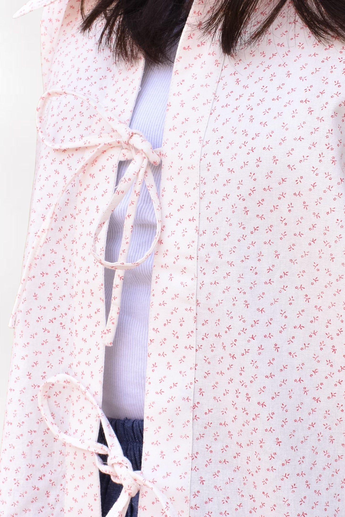 Printed Collared Bow Blouse